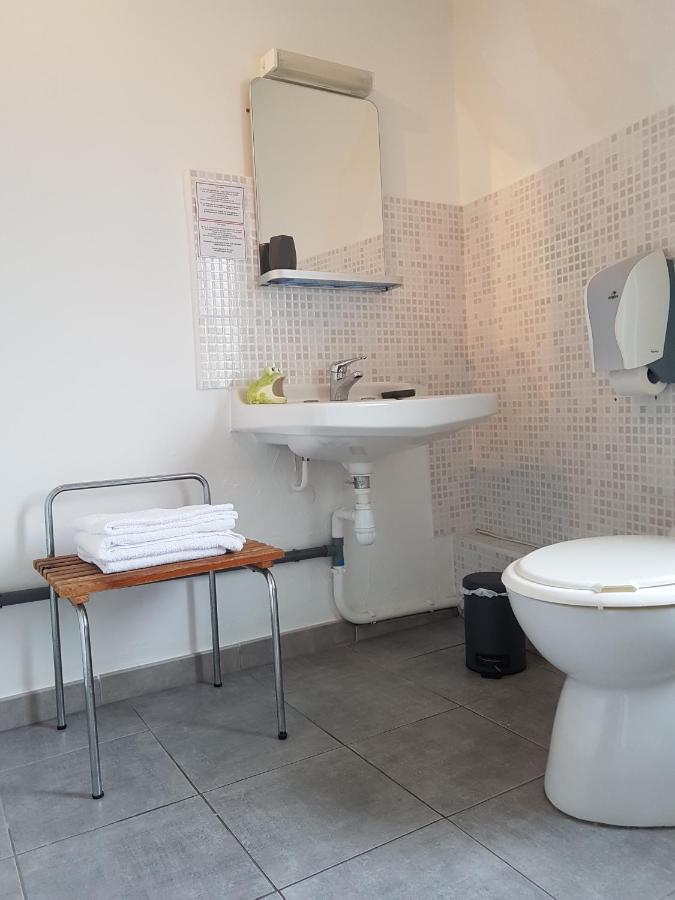 Le Saint Jean Hotel Barbentane Buitenkant foto