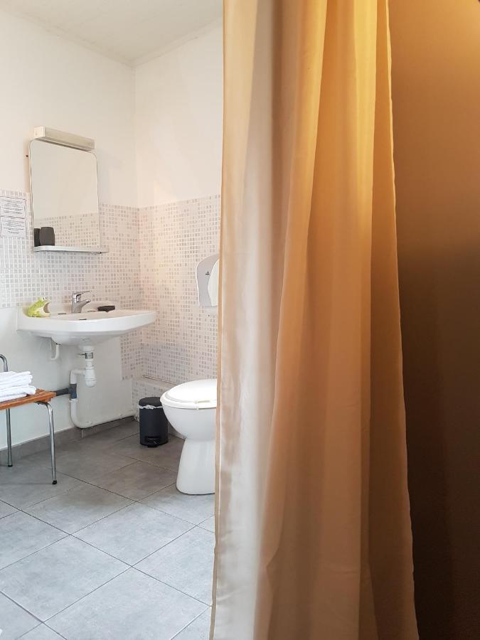 Le Saint Jean Hotel Barbentane Buitenkant foto