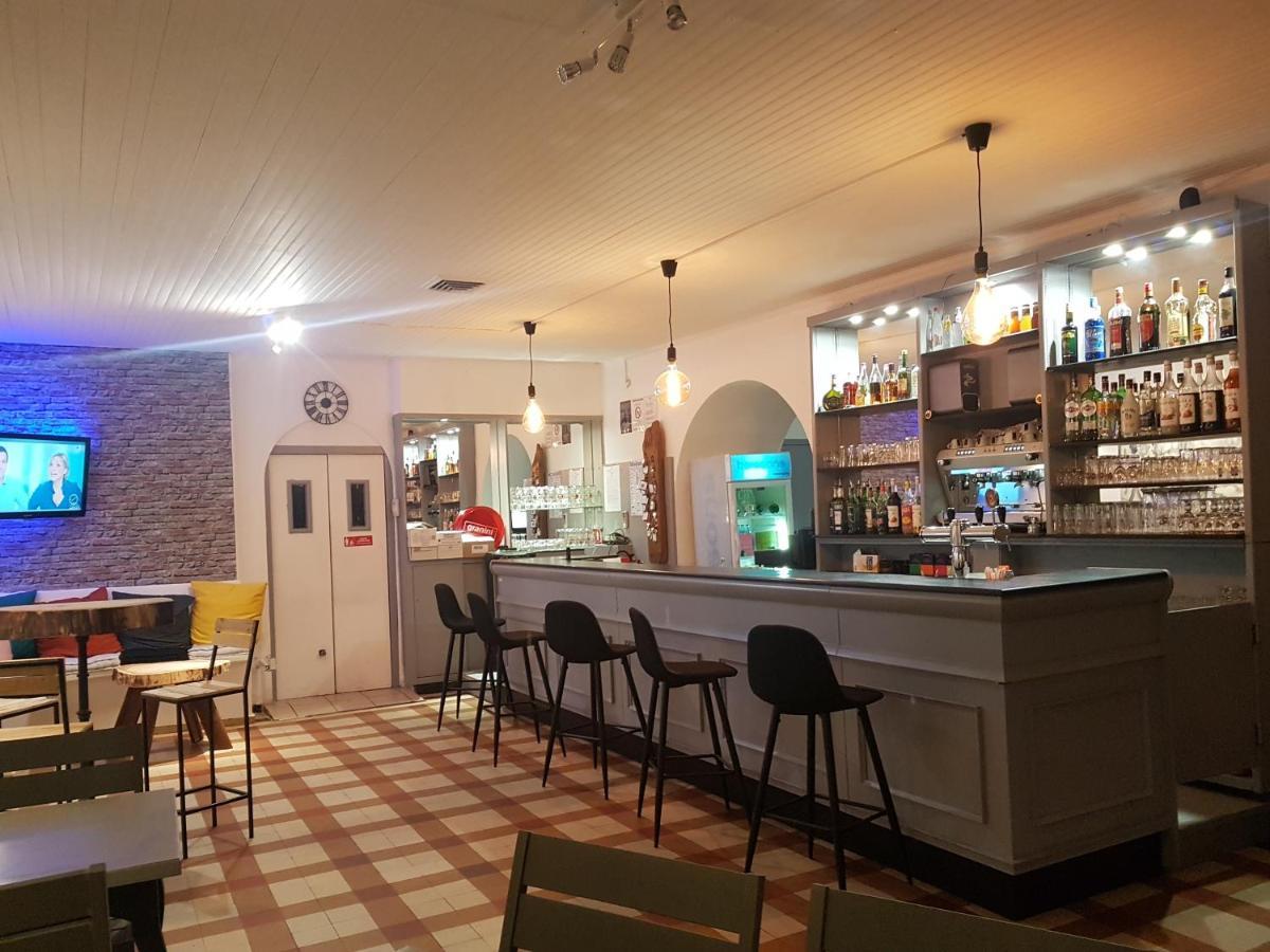 Le Saint Jean Hotel Barbentane Buitenkant foto